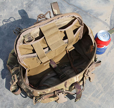 Mad Dog bag D302 сумка для охоты - Сумка задняя многоцелевая Mad Dog bag - внутри основного объема